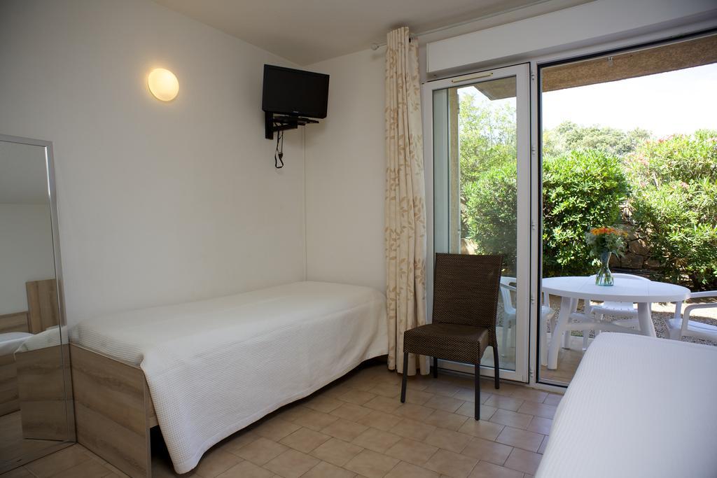 LʼÎle-Rousse Motel Le Vieux Moulin מראה חיצוני תמונה