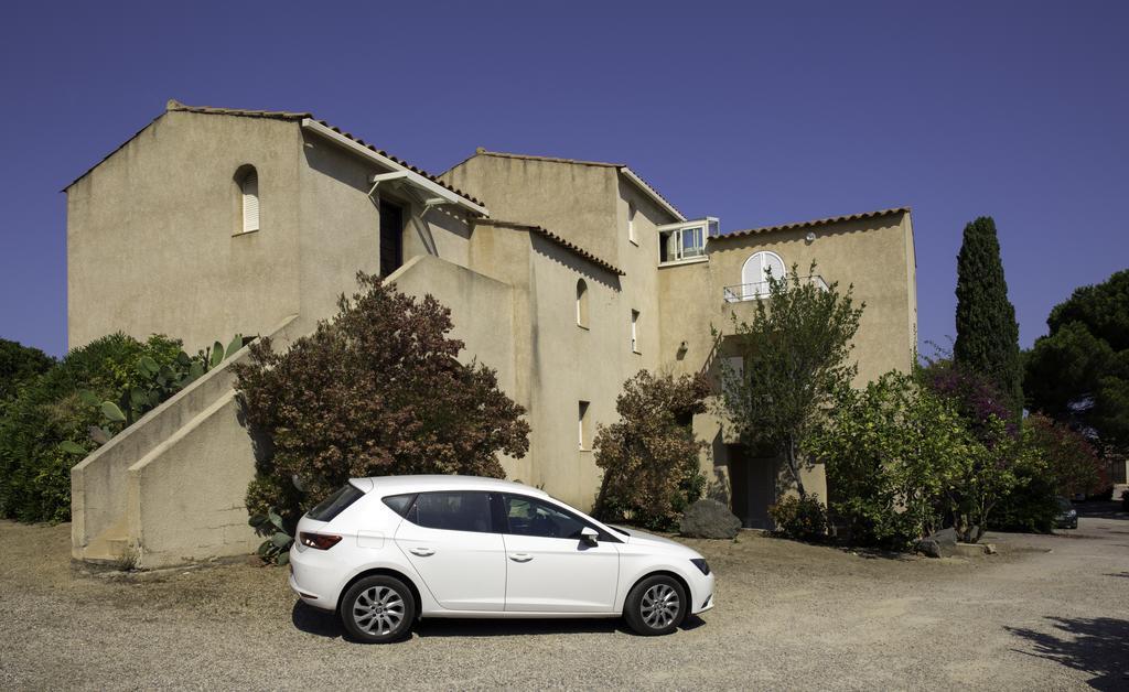 LʼÎle-Rousse Motel Le Vieux Moulin מראה חיצוני תמונה