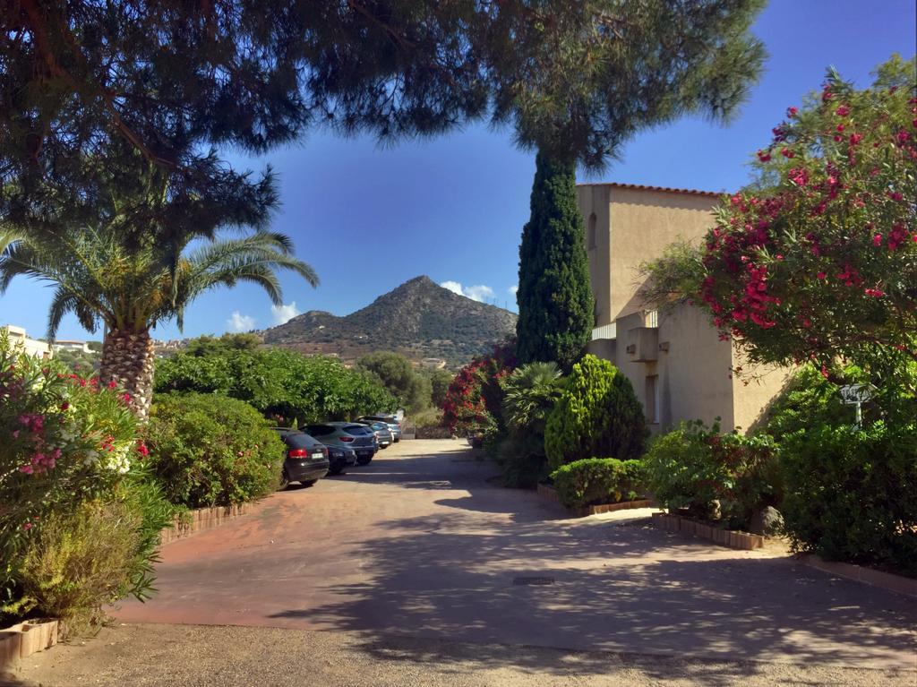 LʼÎle-Rousse Motel Le Vieux Moulin מראה חיצוני תמונה